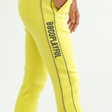 WOMEN’S AIR DOUBLE KNIT JOGGER｜YELLOW（A6-5350-11）