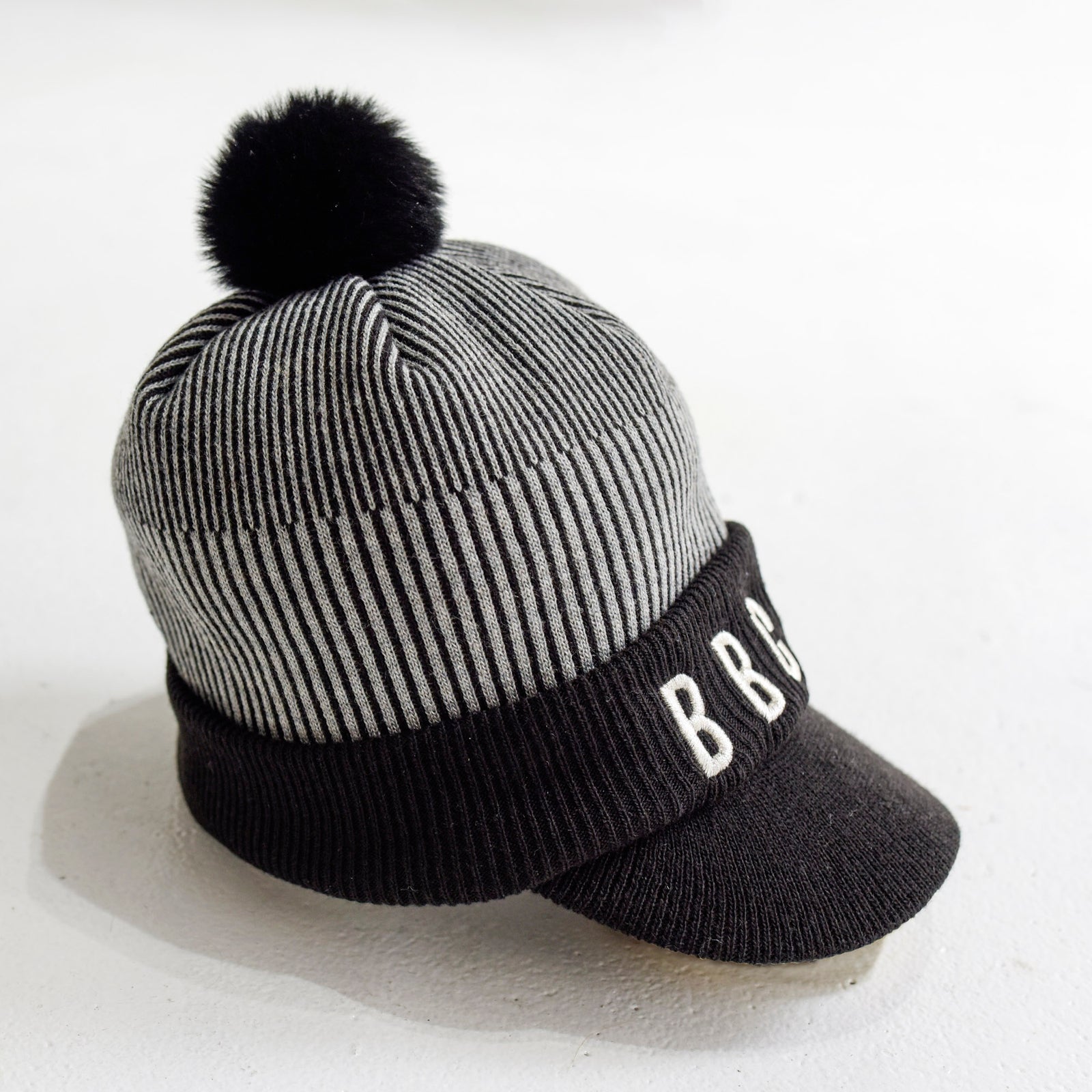 Amsterdam ボンボンビーニー Knit Visor POM BEANIE（A0-0104-11） – BBCO